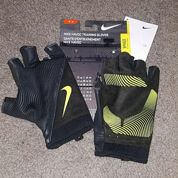 nike lifting grips